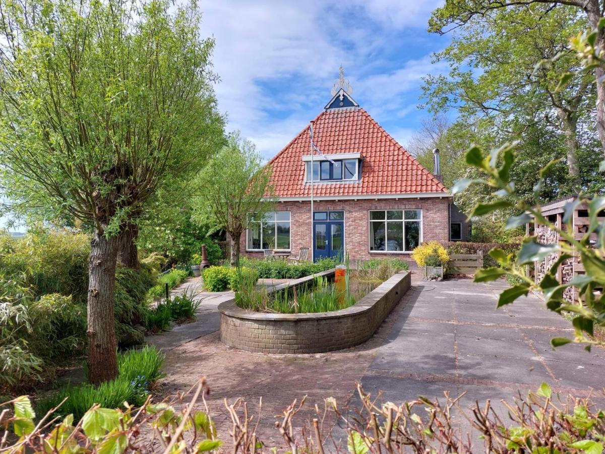 Luxe Gastenverblijf In Het Hart Van Friesland Akkrum エクステリア 写真
