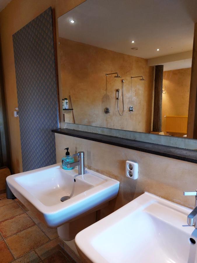 Luxe Gastenverblijf In Het Hart Van Friesland Akkrum エクステリア 写真